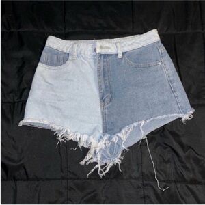 SHEIN Two-Tone Light & Medium Denim Frayed Hem Women's Shorts
